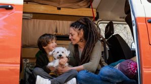 Çocuklar ve Evcil Hayvanlarla Seyahat Ederken Nelere Dikkat Etmelisiniz?